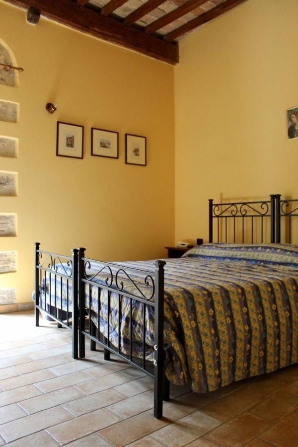 Palazzo Contini Appartamento Piobbico Esterno foto